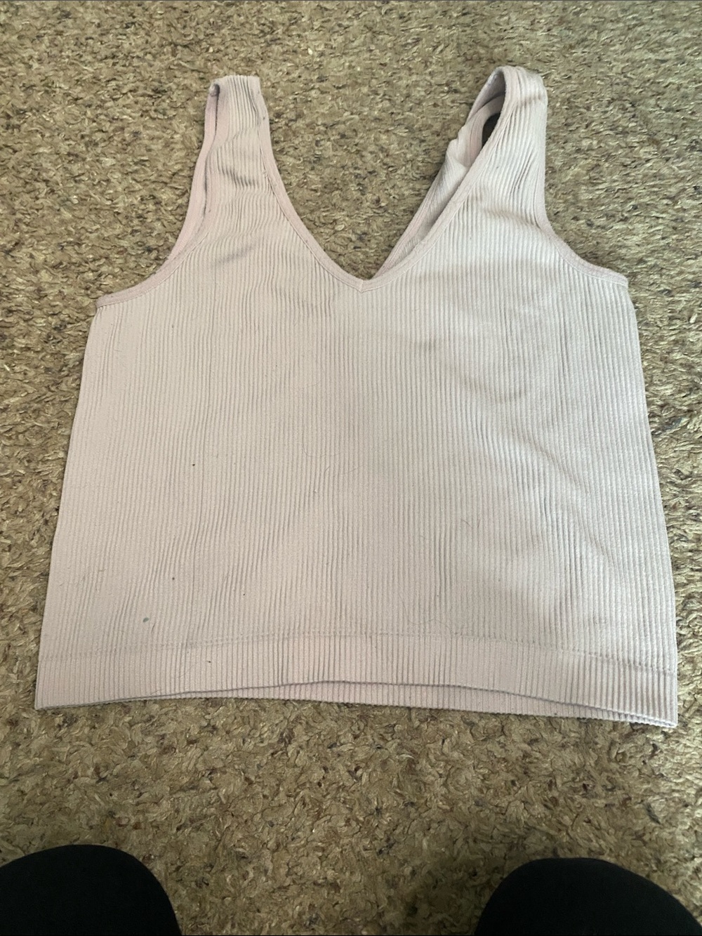 Rue21 Ribbed V-Neck Tank Top in Pale Pink